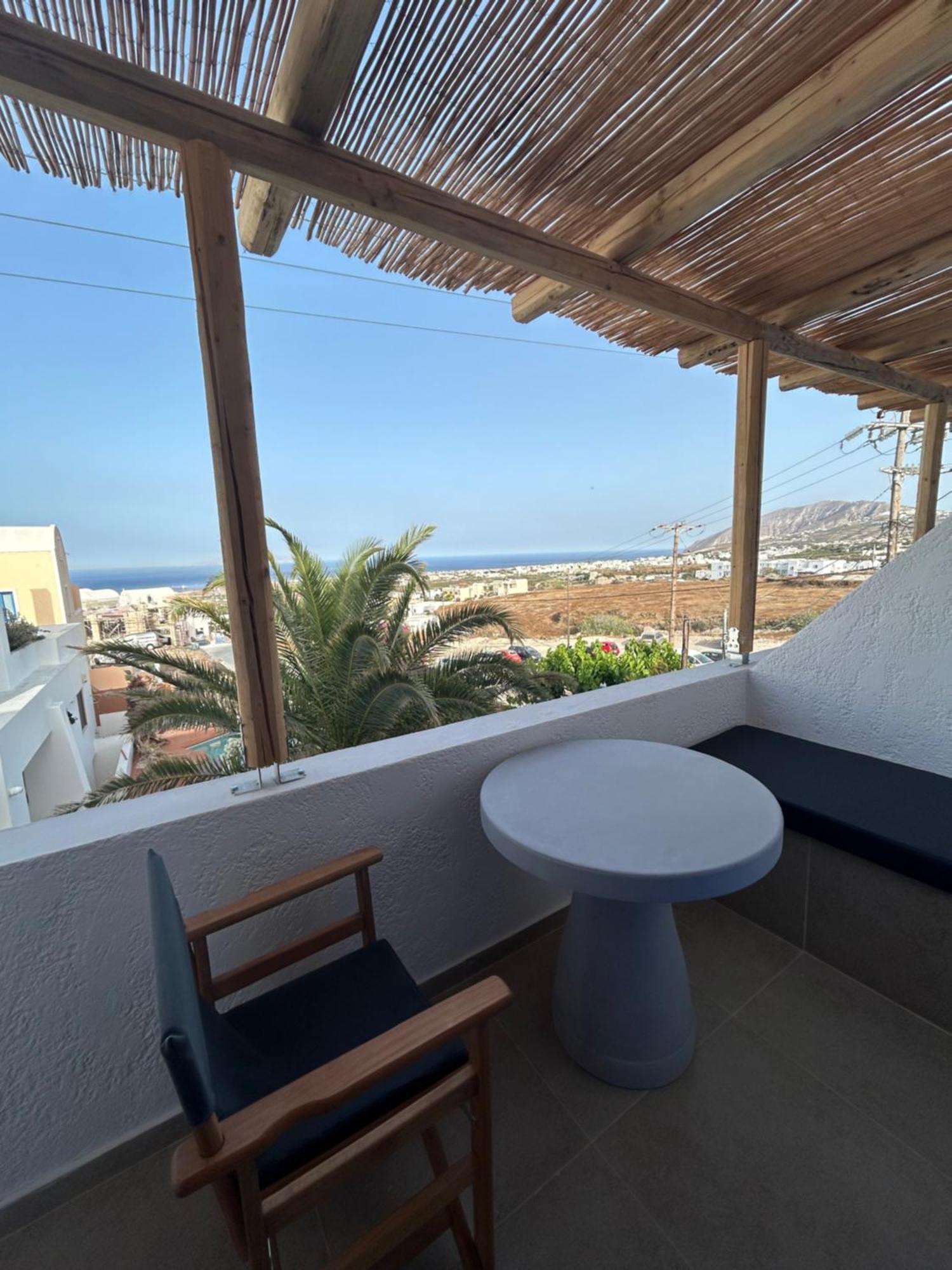 The Noverian Bios Santorini Boutique Hotel Fira  Habitación foto