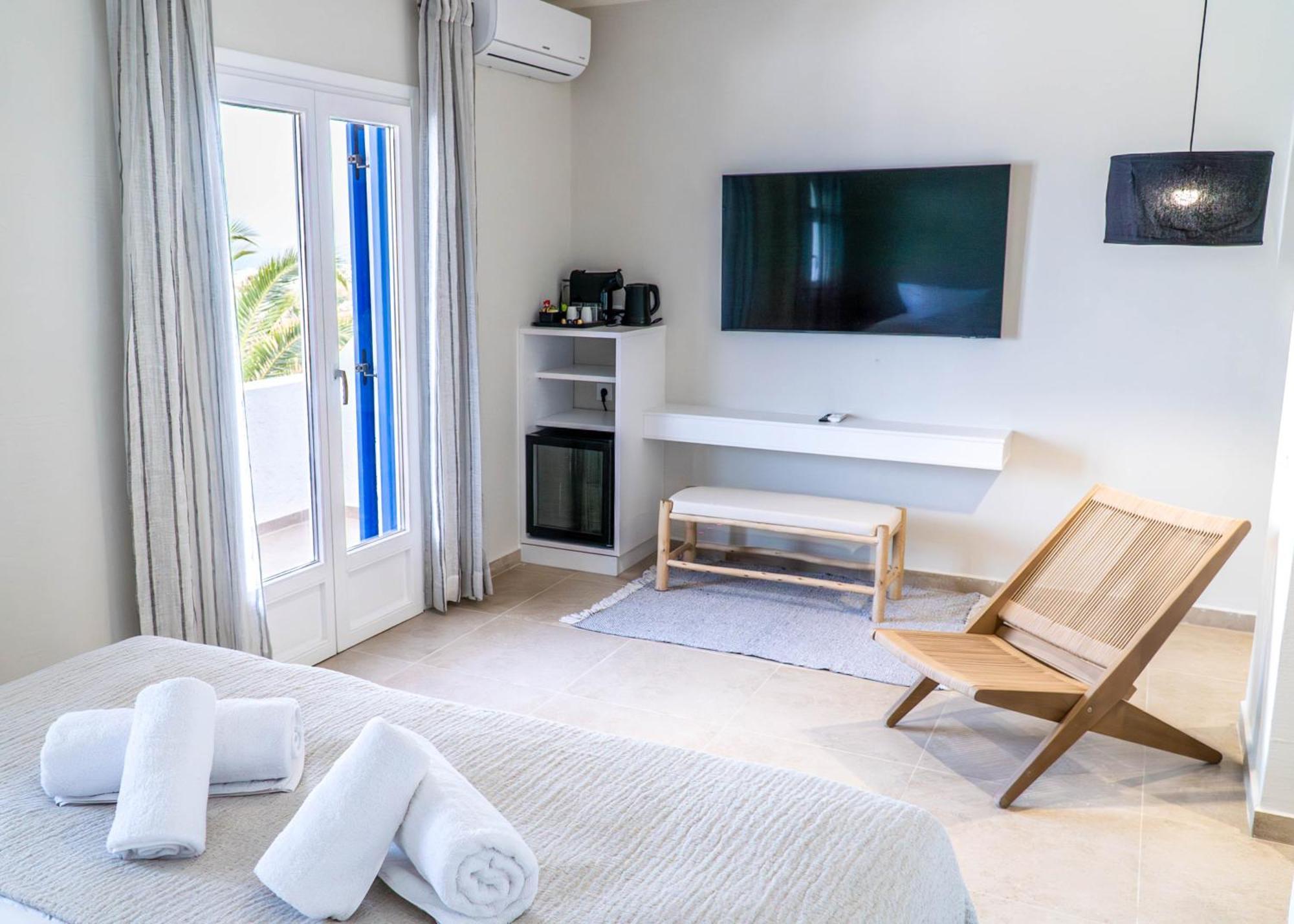 The Noverian Bios Santorini Boutique Hotel Fira  Habitación foto